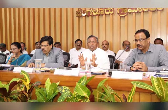 ರೈತರು ಯೋಜನೆಯ ಸದುಪಯೋಗಿಸಿಕೊಳ್ಳಿ : ಕೆ.ಹೆಚ್ ಮುನಿಯಪ್ಪ