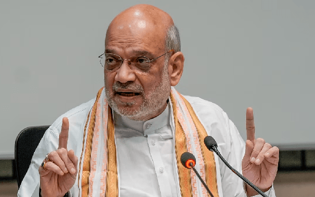 ಇಂಡೋ-ಬಾಂಗ್ಲಾ ಗಡಿ ಮೇಲ್ವಿಚಾರಣೆ, ಹಿಂದೂಗಳ ಸುರಕ್ಷತೆಗೆ ಸಮಿತಿ ‌ರಚನೆ: ಅಮಿತ್ ಶಾ