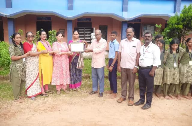 ಬೈಕಂಪಾಡಿ ಸರಕಾರಿ ಪ್ರೌಢಶಾಲೆಗೆ “ನೈರ್ಮಲ್ಯ ಶಾಲಾ ಅಭ್ಯುದಯ” ರಾಜ್ಯ ಪ್ರಶಸ್ತಿ