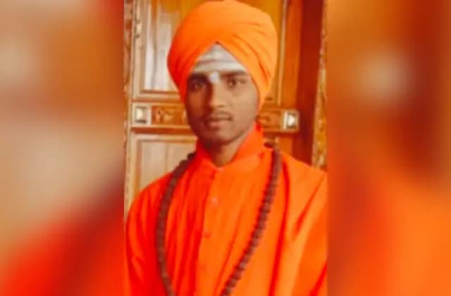 ಸಾಹಿತ್ಯ ಸಮ್ಮೇಳನದಲ್ಲಿ ಬಸವಣ್ಣನವರ ಕಡೆಗಣನೆ: ಓಂಕಾರ ಸ್ವಾಮೀಜಿ ಆರೋಪ
