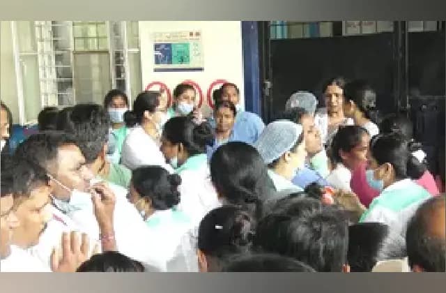 ವೈದ್ಯರ ಮೇಲೆ ಮಹಿಳೆಯರಿಂದ ಹಲ್ಲೆ ಪ್ರಕರಣ: ಇಬ್ಬರ ಬಂಧನ