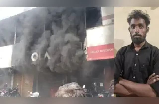 ಎಲೆಕ್ಟ್ರಿಕ್ ಬೈಕ್ ಸರಿಯಾಗಿ ರಿಪೇರಿ ಮಾಡಿಲ್ಲ ಎಂದು ಶೋ ರೂಂಗೆ ಬೆಂಕಿ ಹಚ್ಚಿದ ಕಿರಾತಕ