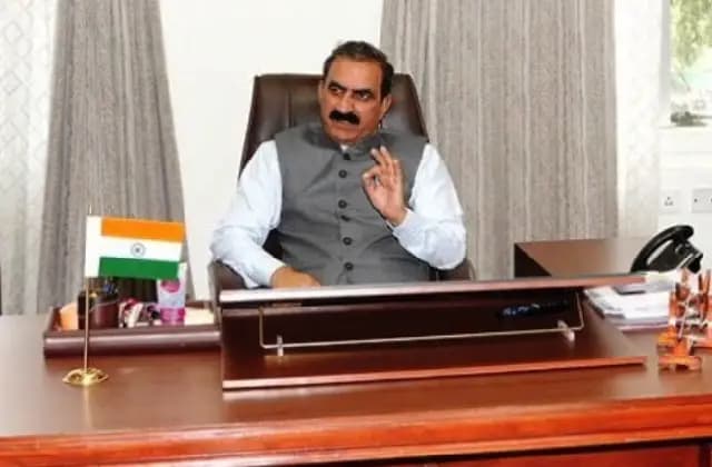 ಹಿಮಾಚಲ ಪ್ರದೇಶದಲ್ಲಿ ಹಣಕಾಸು ಮುಗ್ಗಟ್ಟು : ಕಾಂಗ್ರೆಸ್‌ ಸರ್ಕಾರದ ಉಚಿತ ವಿದ್ಯುತ್‌ ಕಟ್
