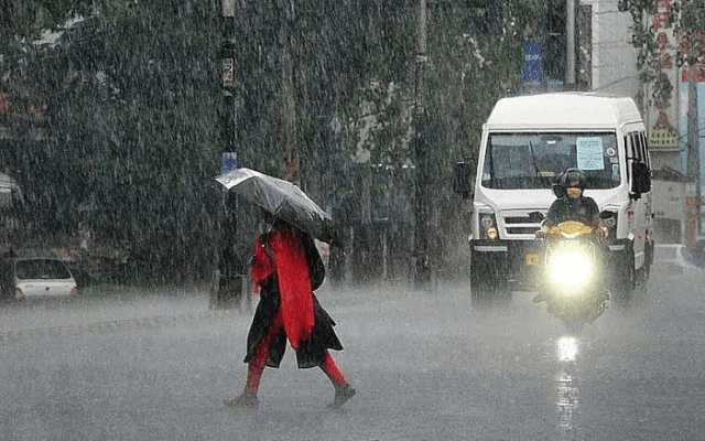 ಬೆಂಗಳೂರಿಗೆ ಆರೆಂಜ್ ಅಲರ್ಟ್​; ಆಗಸ್ಟ್ 17ರವರೆಗೆ ಭಾರಿ ಮಳೆ !