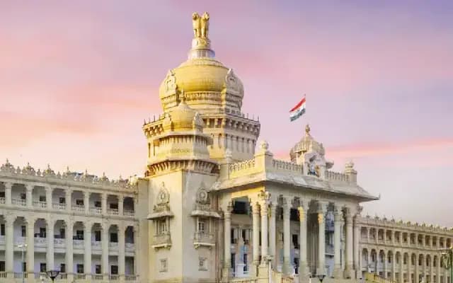 ರಾಜ್ಯ ಸರ್ಕಾರಿ ನೌಕರರಿಗೆ ಸಿಹಿ ಸುದ್ದಿ : ಆ.17ರಂದು ವಿಶೇಷ ಸಾಂದರ್ಭಿಕ ರಜೆ