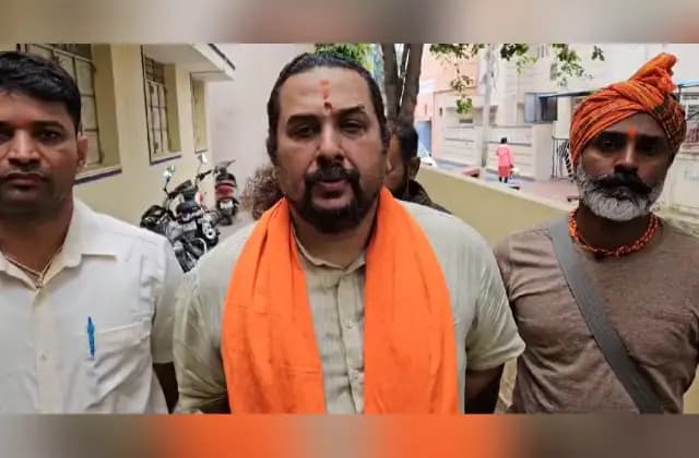 ಹನುಮ ಮಾಲೆ ಸಂಕೀರ್ತನಾ ಯಾತ್ರೆಗೆ ಅನುಮತಿ ನೀಡಬಾರದು ಎಂಬ ಮುಸ್ಲಿಂ ಸಮುದಾಯದ ಮನವಿ ವಿಚಾರ
