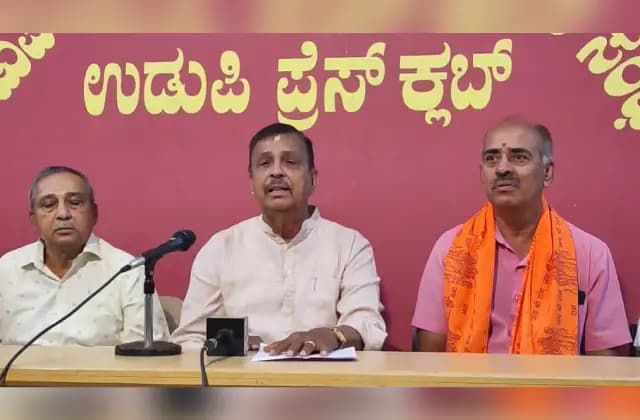 ಪೇಜಾವರ ಶ್ರೀ ಬಗ್ಗೆ ಅವಹೇಳನಕಾರಿಯಾಗಿ ಮಾತನಾಡಿದವರ ವಿರುದ್ಧ ಕಾನೂನು ಹೋರಾಟ; ವಿಶ್ವ ಹಿಂದೂ ಪರಿಷತ್