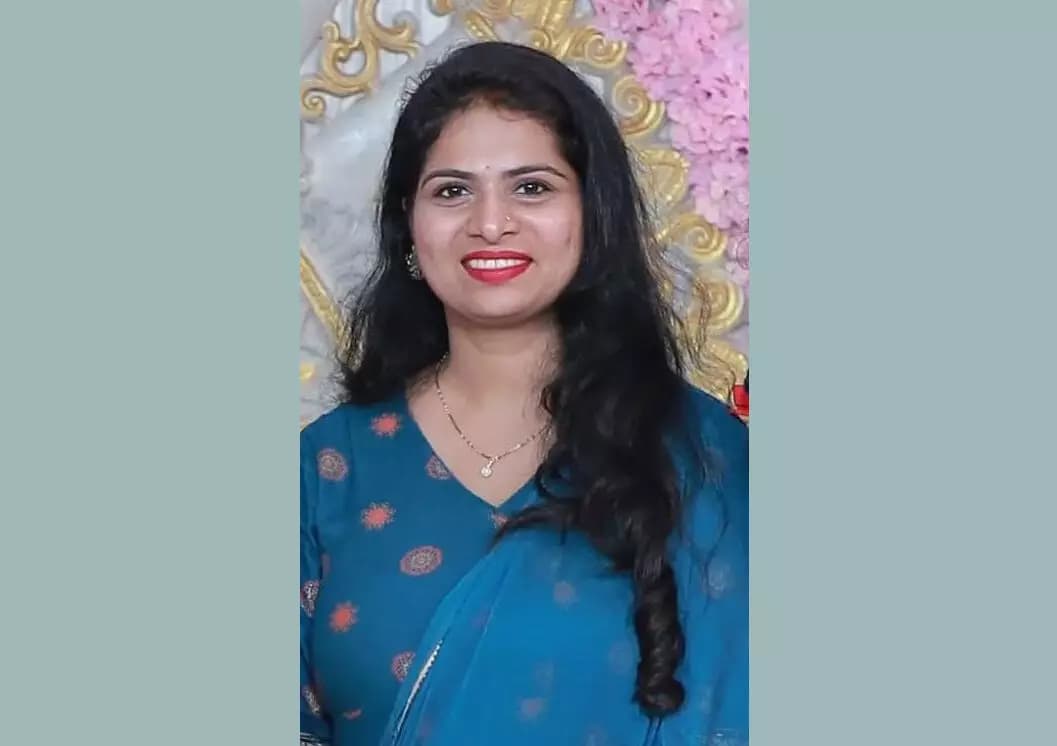 ನೇಣು ಬಿಗಿದು ಗರ್ಭಿಣಿ ಆತ್ಮಹತ್ಯೆಗೆ ಶರಣು
