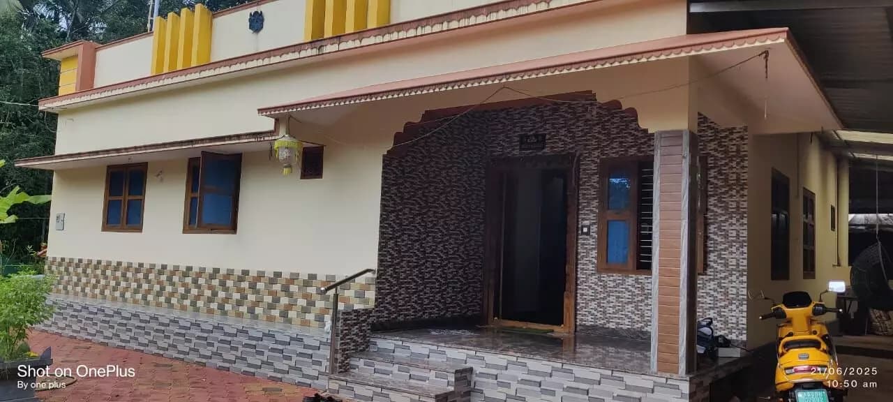 ಅರ್ಚಕರ ಮನೆಯಿಂದ ಚಿನ್ನಾಭರಣ ಕಳ್ಳತನ
