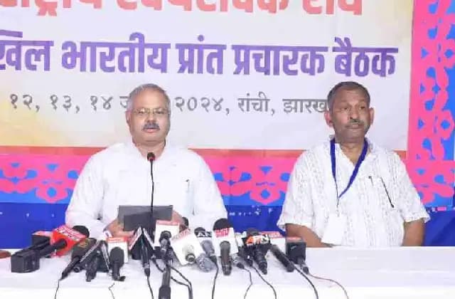 ʼಪ್ರತಿ ವರ್ಷ ಒಂದು ಲಕ್ಷಕ್ಕೂ ಹೆಚ್ಚು ಜನರು ಆರ್‌ಎಸ್‌ಎಸ್‌ಗೆ ಸೇರ್ಪಡೆʼ