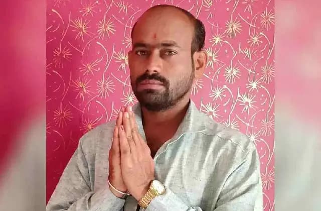 ಶಿಕ್ಷಕನಿಂದಲೇ ಅಪ್ರಾಪ್ತ ವಿದ್ಯಾರ್ಥಿನಿಯ ಮೇಲೆ ಅತ್ಯಾಚಾರಕ್ಕೆ ಯತ್ನ!