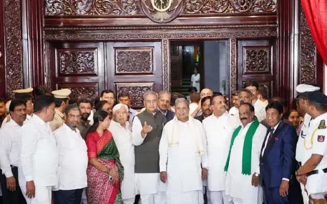 ಉದ್ಘಾಟನೆಗೊಂಡ ವಿಧಾನಸೌಧ ಪಶ್ಚಿಮದ್ವಾರ : ಕೊನೆಗೂ ಸಿಂಗಾರಗೊಂಡ ಬಾಗಿಲು