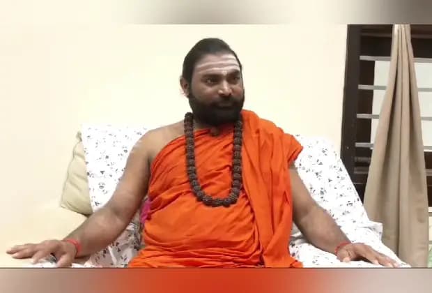 ಈ ದೇಶದಲ್ಲಿ ಇರುವ ಮುಸ್ಲಿಮರೂ ಹಿಂದೂಗಳೇ: ವಚನಾನಂದ ಸ್ವಾಮೀಜಿ