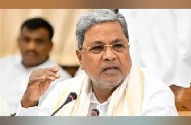 ಖಾಸಗಿ ಕ್ಷೇತ್ರದಲ್ಲಿ ಕನ್ನಡಿಗರ ಮೀಸಲಾತಿಗೆ ತಾತ್ಕಾಲಿಕ ತಡೆ!