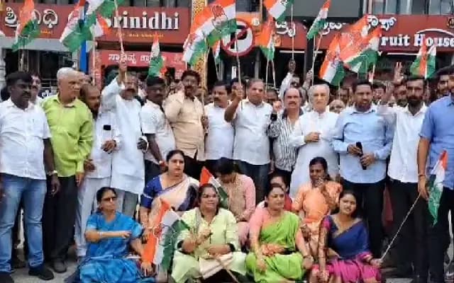 ರಾಜ್ಯಪಾಲರ ನಡೆಯ ವಿರುದ್ಧ ಸೋಮವಾರ ಕಾಂಗ್ರೆಸ್‌ ಬೃಹತ್‌ ಪ್ರತಿಭಟನೆ
