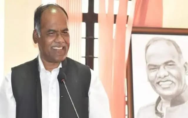 ನಿವೃತ್ತ ಪ್ರಾಧ್ಯಾಪಕ, ಪ್ರಗತಿಪರ ಚಿಂತಕ ಫ್ರೋ. ಮಹೇಶ್​ ಚಂದ್ರ ಗುರು ನಿಧನ
