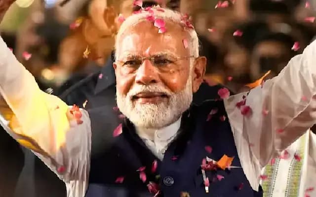 75ನೇ ವಸಂತಕ್ಕೆ ಕಾಲಿಟ್ಟ ಮೋದಿ : ಮಹಿಳೆಯರಿಗೆ ಬಿಗ್‌ ಗಿಫ್ಟ್‌!