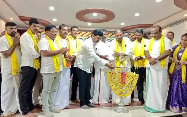 ಮೋರ್ಚಾ ವತಿಯಿಂದ ನಡೆದ “ಬ್ರಹ್ಮಶ್ರೀ ನಾರಾಯಣ ಗುರು” 170ನೇ ಜಯಂತಿ