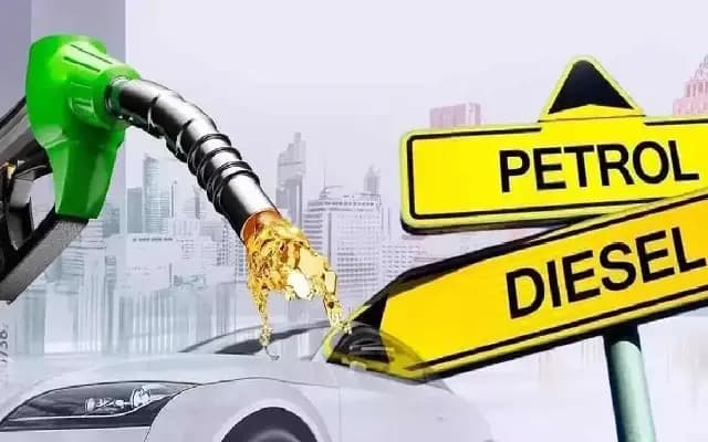 ಕಚ್ಚಾತೈಲ ಬೆಲೆ ಕೊಂಚ ಇಳಿಕೆ : ಭಾರತದಾದ್ಯಂತ ಪೆಟ್ರೋಲ್, ಡೀಸೆಲ್ ದರ ಎಷ್ಟಿದೆ?