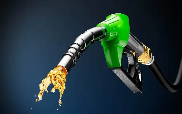 ಬೆಂಗಳೂರು, ಮುಂಬೈ ಸೇರಿದಂತೆ ದೇಶದ ವಿವಿಧೆಡೆ ಪೆಟ್ರೋಲ್, ಡೀಸೆಲ್ ದರ ಹೀಗಿದೆ