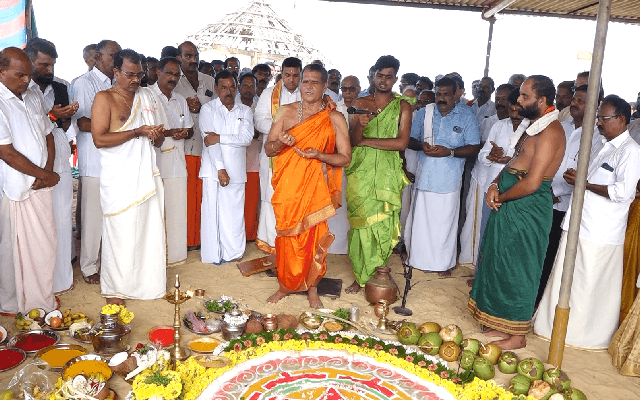 ಮಲ್ಪೆಯಲ್ಲಿ ಮತ್ಸ್ಯ ಸಮೃದ್ಧಿಗಾಗಿ ನೂಲ ಹುಣ್ಣಿಮೆ ದಿನ ಸಮುದ್ರ ಪೂಜೆ