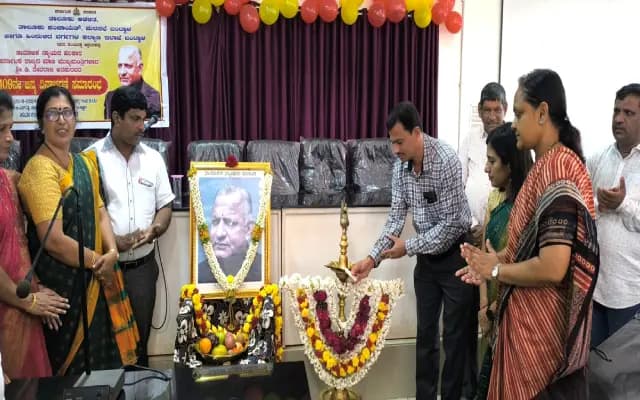 ದೇವರಾಜು ಅರಸು ದೂರದೃಷ್ಟಿಯ ಚಿಂತನೆಗಳನ್ನು ಜೀವನದಲ್ಲಿ ಅಳವಡಿಸಿ : ತಹಶೀಲ್ದಾರ್