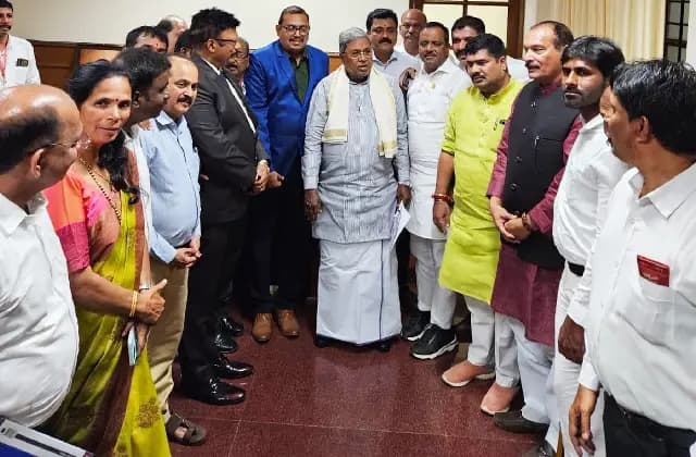 ಮಂಗಳೂರಿನಲ್ಲಿ ಉಚ್ಚ ನ್ಯಾಯಾಲಯದ ಪೀಠ ಸ್ಥಾಪನೆಗಾಗಿ ಸಿಎಂ ಸಿದ್ದರಾಮಯ್ಯ ಅವರಿಗೆ ಮನವಿ ಸಲ್ಲಿಸಿದ ಐವನ್ ಡಿ’ಸೋಜ ನೇತ್ರತ್ವದ ನಿಯೋಗ