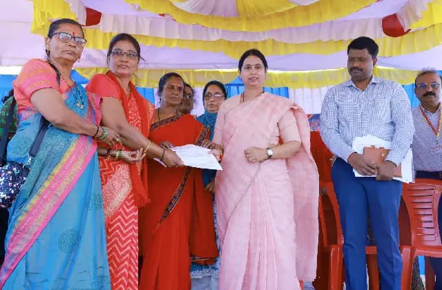 ಅಂಗನವಾಡಿ ಕಾರ್ಯಕರ್ತೆಯರ ಬೇಡಿಕೆಗಳ ಈಡೇರಿಕೆಗೆ ಕ್ರಮ: ಸಚಿವೆ ಲಕ್ಷ್ಮೀ ಹೆಬ್ಬಾಳಕರ್‌