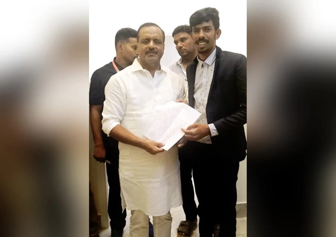 ಮಂಗಳೂರು: ಕರ್ನಾಟಕ ಸಭಾಧ್ಯಕ್ಷರನ್ನು ಭೇಟಿ ಮಾಡಿದ ಪವನ್ ಕುಮಾರ್ ಶಿರ್ವ