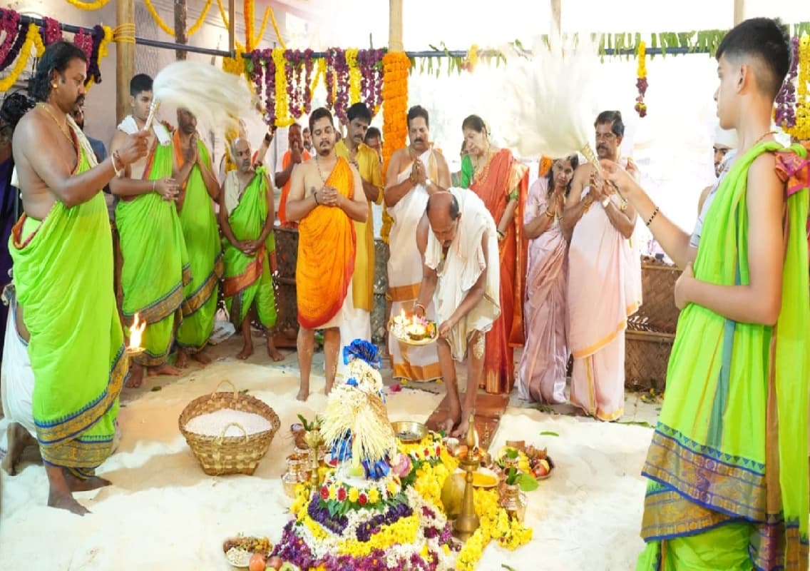 ಇಂದ್ರಾಣಿ ಶ್ರೀ ಮುಖ್ಯಪ್ರಾಣ ದೇವರಿಗೆ ಬ್ರಹ್ಮಕುಂಭಾಭಿಷೇಕ