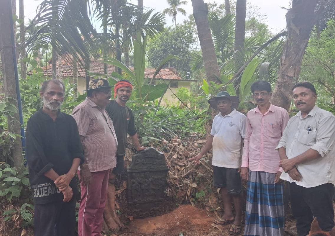 ವಕ್ವಾಡಿಯಲ್ಲಿ ಅಪರೂಪದ ಜಿಂಕೆ ಬೇಟೆಯ ವೀರಗಲ್ಲು ಪತ್ತೆ
