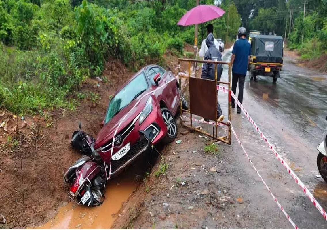 ಕಾರು-ಸ್ಕೂಟರ್ ಮುಖಾಮುಖಿ ಢಿಕ್ಕಿ; ಸವಾರರಿಗೆ ಗಾಯ!