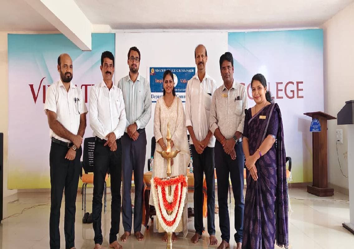 ವಿದ್ವತ್ ಪಿಯು ಕಾಲೇಜಿನಲ್ಲಿ ಸಿಎ ಸ್ಪರ್ಧಾತ್ಮಕ ಪರೀಕ್ಷೆಯ ಬಗ್ಗೆ ವಿದ್ಯಾರ್ಥಿಗಳಿಗೆ ಮಾಹಿತಿ