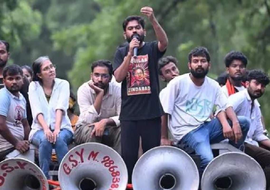 ನಾಳೆ ದೇಶವ್ಯಾಪಿ ಬೃಹತ್ ಪ್ರತಿಭಟನೆಗೆ ಕರೆ ನೀಡಿದ ಕಾಕ್ರೋಚ್ ಜನತಾ ಪಾರ್ಟಿ!