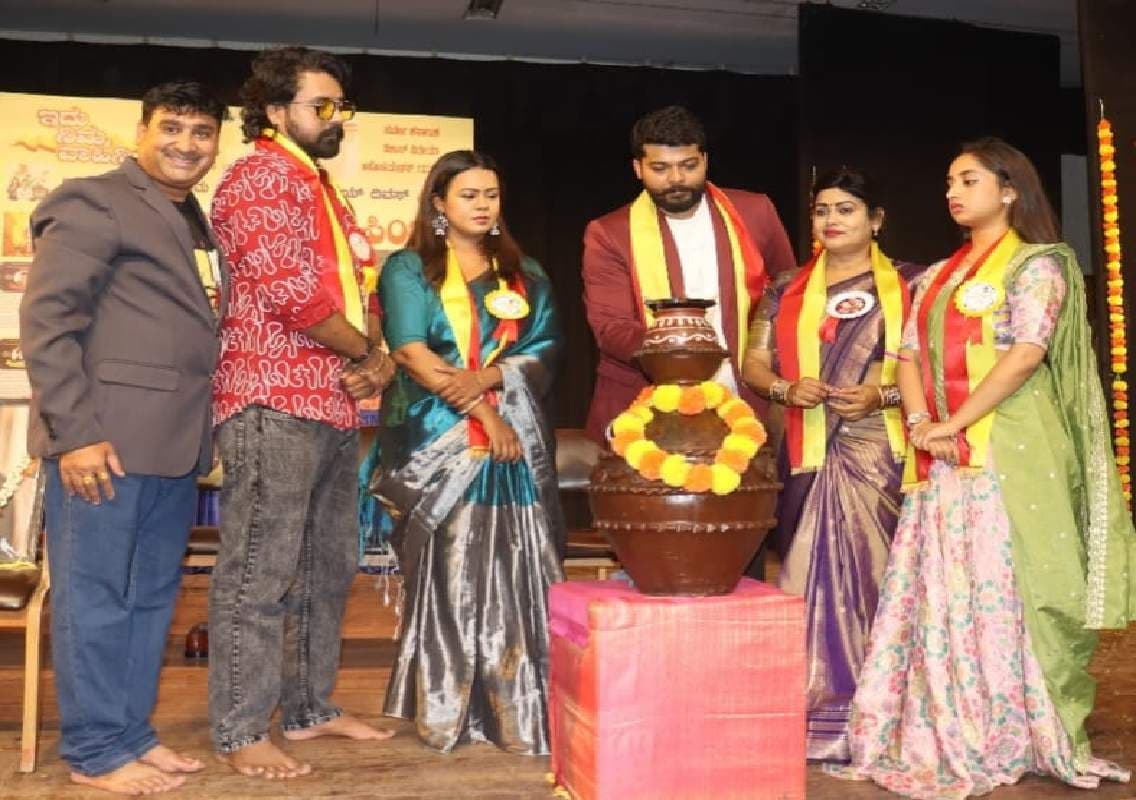 ಕಾರ್ಗಿಲ್ ವಿಜಯ್ ದಿವಸ್ : ಇದು ನಿಮ್ಮ ವಾಹಿನಿ ಕಲಾ ವೇದಿಕೆಯಿಂದ ಹಲವರಿಗೆ ಮಾಧ್ಯಮ ಸೇವಾ ರತ್ನ ಪ್ರಶಸ್ತಿ
