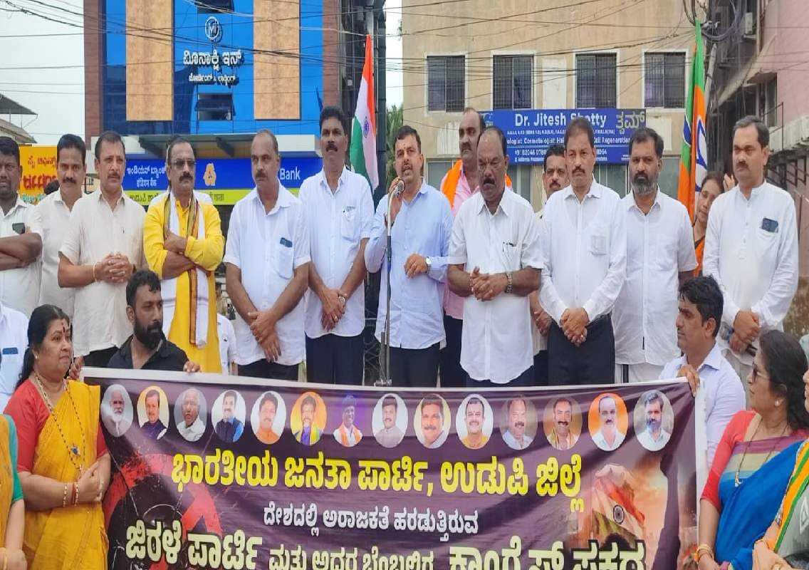 ಕಾಕ್ರೋಚ್ ಹೆಸರಿನಲ್ಲಿ ದೇಶದಲ್ಲಿ ಅರಾಜಕತೆ ಸೃಷ್ಟಿಸಲು ಯತ್ನ: ಸುನಿಲ್ ಕುಮಾರ್ ಆರೋಪ