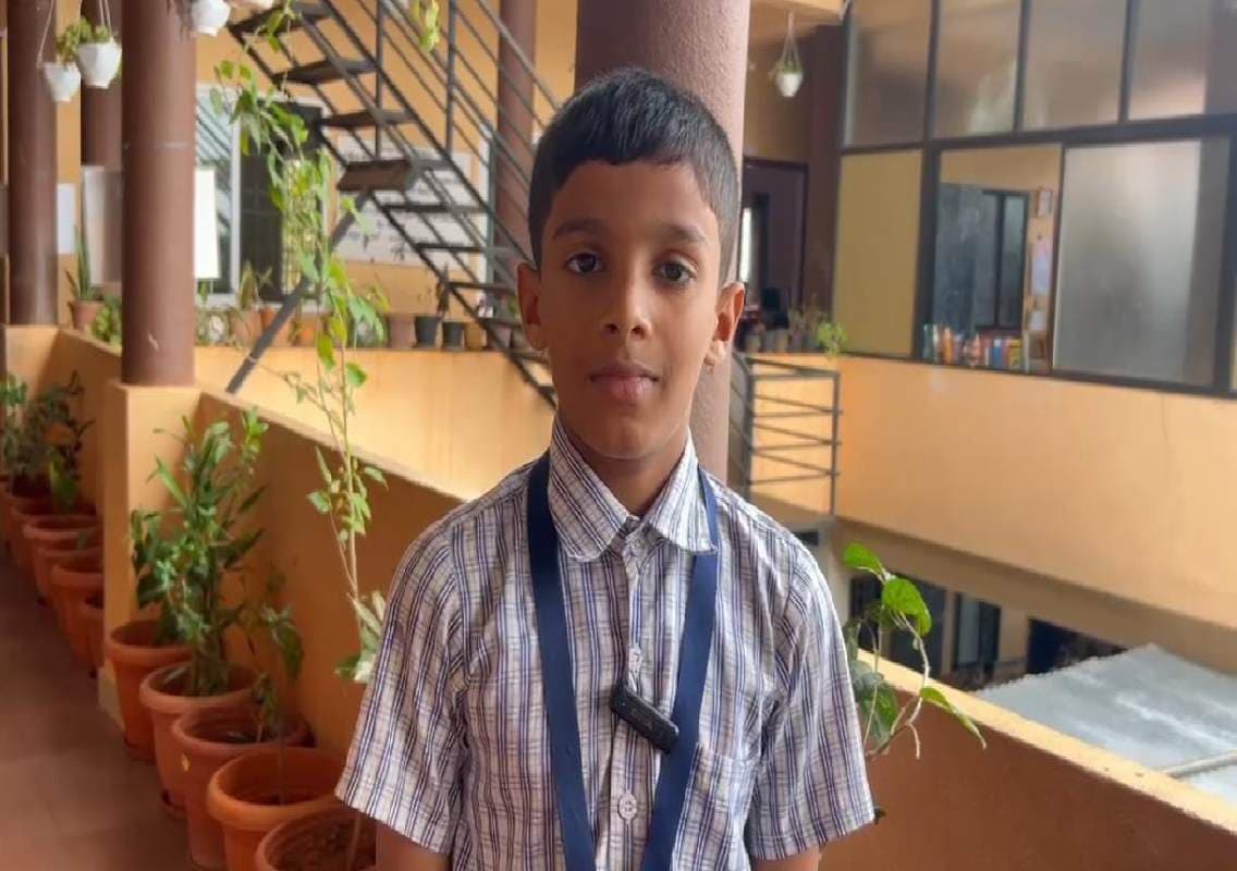ವಿದ್ಯುತ್ ತುರಿಮಣೆಯಲ್ಲಿ ಕೈ ಸಿಲುಕಿದ ಕಾರ್ಮಿಕನನ್ನು ರಕ್ಷಿಸಿದ 5ನೇ ತರಗತಿ ಬಾಲಕ, ವಿದ್ಯಾರ್ಥಿಯ ಸಮಯಪ್ರಜ್ಞೆಗೆ ಭಾರೀ ಮೆಚ್ಚುಗೆ..!