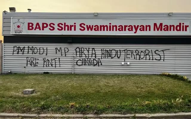 ಕೆನಡಾದಲ್ಲಿ ಮತ್ತೆ ಹಿಂದೂ ದೇಗುಲ ವಿರೂಪ : ಪ್ರಧಾನಿ ಮೋದಿಗೆ ಬೆದರಿಕೆ