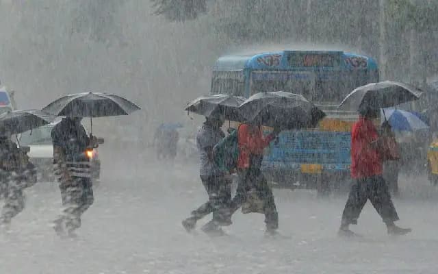 50 ಕಿ.ಮೀ ವೇಗದಲ್ಲಿ ಗಾಳಿ ಮತ್ತು ಭಾರಿ ಮಳೆ ಎಚ್ಚರಿಕೆ