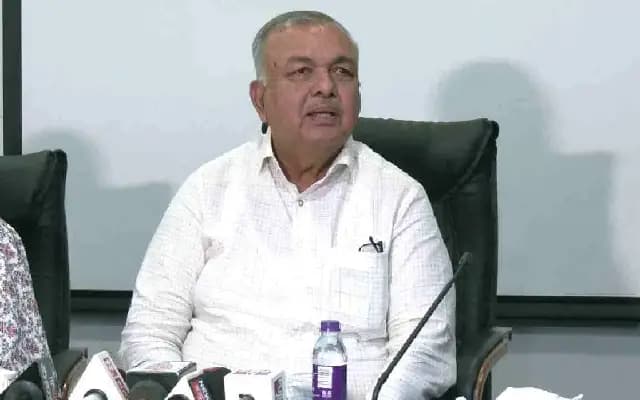 ಕೆಎಸ್​ಆರ್​ಟಿಸಿ ಬಸ್ ಅಪಘಾತದಲ್ಲಿ ಮೃತಪಟ್ಟವರ ಕುಟುಂಬಕ್ಕೆ,ನೌಕರಿಗೆ ಭಾರಿ ಮೊತ್ತದ ಪರಿಹಾರ