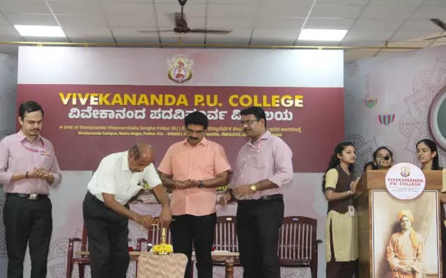 ವಿವೇಕಾನಂದ ಕಾಲೇಜಿನಲ್ಲಿ ಸಾಹಿತ್ಯ ಸಂಘದ ಉದ್ಘಾಟನೆ  ಹಾಗೂ ಪತ್ರಿಕಾ ವರದಿಗಾರಿಕೆ ಕಾರ್ಯಾಗಾರ 
