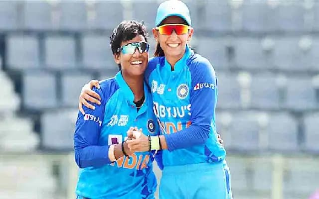 ಮಹಿಳಾ ಏಷ್ಯಾ ಕಪ್‌ : 8ನೇ ಪ್ರಶಸ್ತಿ ಭರವಸೆಯಲ್ಲಿ ಫೈನಲ್‌ಗೆ ಲಗ್ಗೆ ಇಟ್ಟ ಭಾರತ