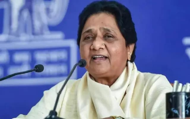 ಬಿಎಸ್‌ಪಿಯ ರಾಷ್ಟ್ರೀಯ ಅಧ್ಯಕ್ಷರಾಗಿ ಮಾಯಾವತಿ ಮರು ಆಯ್ಕೆ