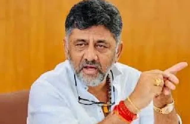 ಅಧಿಕಾರಿಗಳು, ಮುಖಂಡರು ಲಂಚ ಕೇಳಿದರೆ ನನಗೆ ಪತ್ರ ಬರೆಯಿರಿ: ಡಿಕೆಶಿ