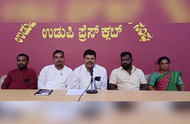 ʼಮಲೆಕುಡಿಯ ಸಮುದಾಯದ ಸಮಗ್ರ ಅಭಿವೃದ್ಧಿಗಾಗಿ 100 ಕೋಟಿ ರೂ. ವಿಶೇಷ ಅನುದಾನ ಬಿಡುಗಡೆಗೊಳಿಸಿʼ