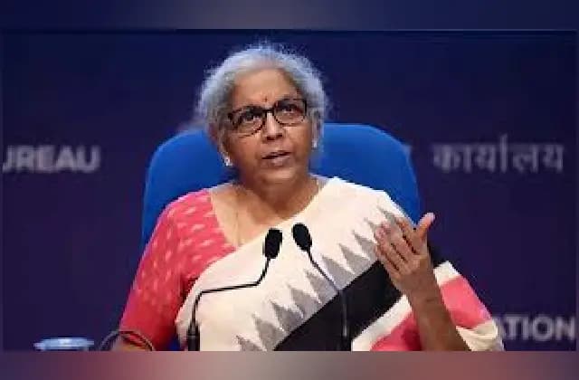 ನಿರ್ಮಲಾ ಸೀತಾರಾಮನ್‌, ಕಟೀಲ್‌ ವಿರುದ್ಧ ಎಫ್‌ಐಆರ್‌: ಮಧ್ಯಂತರ ತಡೆ ನೀಡಿದ ಹೈಕೋರ್ಟ್‌