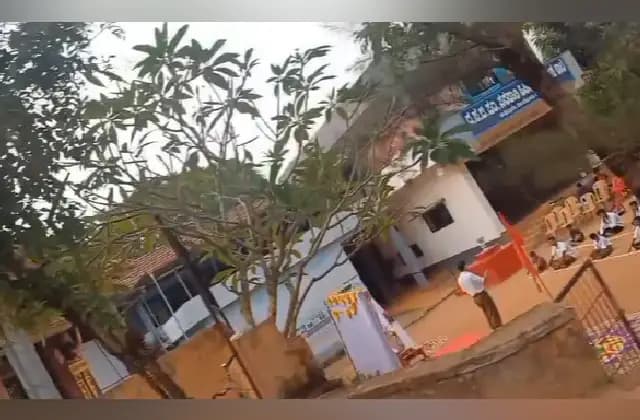 ಶಾಲಾ ಆವರಣದಲ್ಲಿ ಆರ್ ಎಸ್ ಎಸ್ ಶಾಖೆಗೆ ತೀವ್ರ ವಿರೋಧ