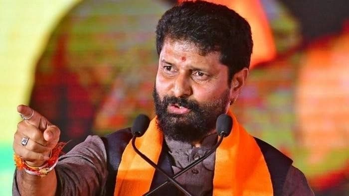 ಮದ್ದೂರಲ್ಲಿ  ಬಿಜೆಪಿ ಶೋಭಯಾತ್ರೆ ವೇಳೆ ಪ್ರಚೋದನಕಾರಿ ಭಾಷಣ, ಎಂಎಲ್ಸಿ ಸಿಟಿ ರವಿ ವಿರುದ್ಧ FIR!