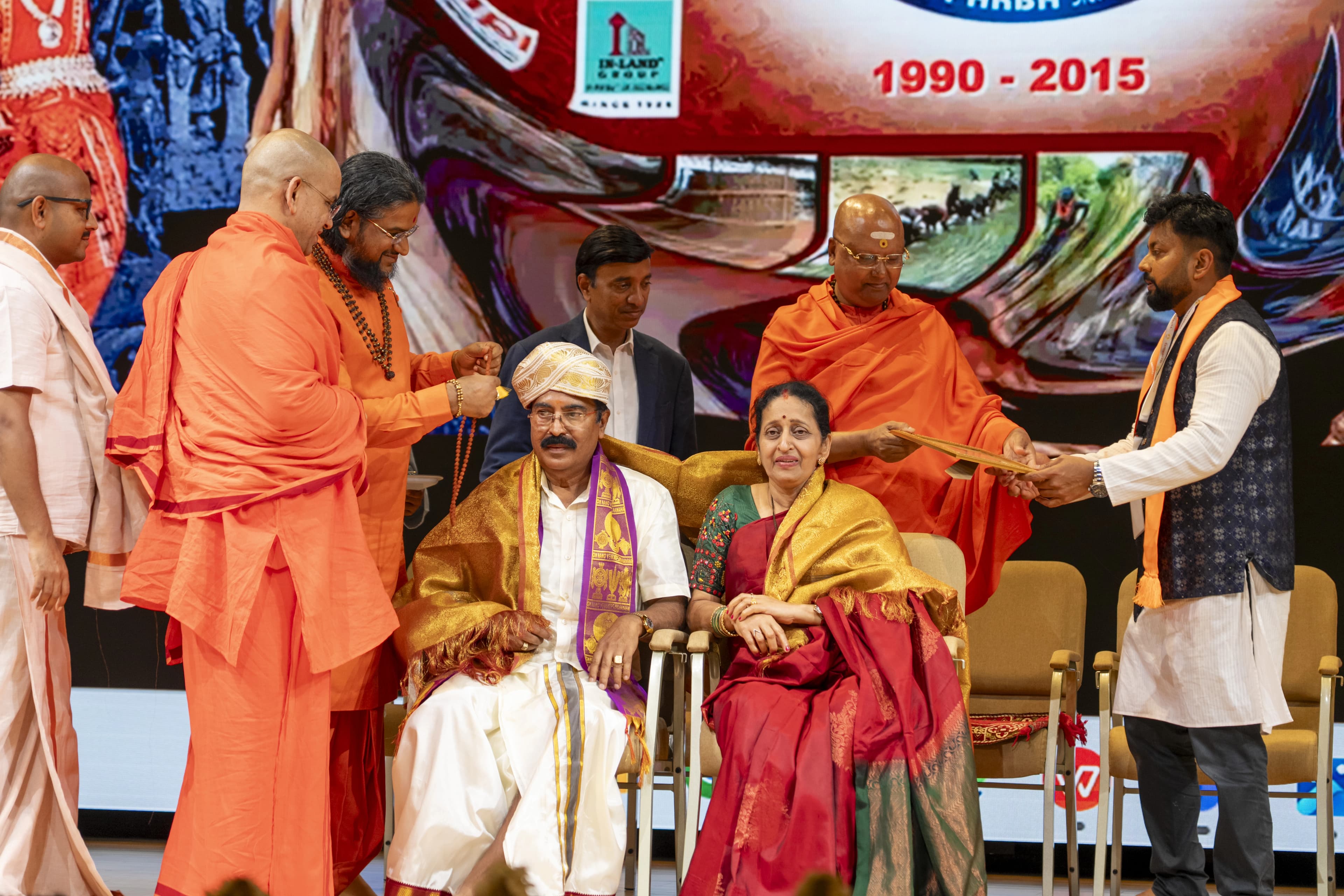 ಕೊಡಗಿನ ಚಿತ್ರಶಿಲ್ಪ ಕಲಾವಿದ ಶ್ರೀ ಬಿ. ಕೆ. ಗಣೇಶ್ ರೈಯವರಿಗೆ ಅಬುಧಾಬಿ ಹಿಂದೂ ಮಂದಿರದಲ್ಲಿ “ಸಂಸ್ಕೃತಿ ಶಿಲ್ಪಕಲಾ ರತ್ನ ಪ್ರಶಸ್ತಿ” ಪ್ರದಾನ