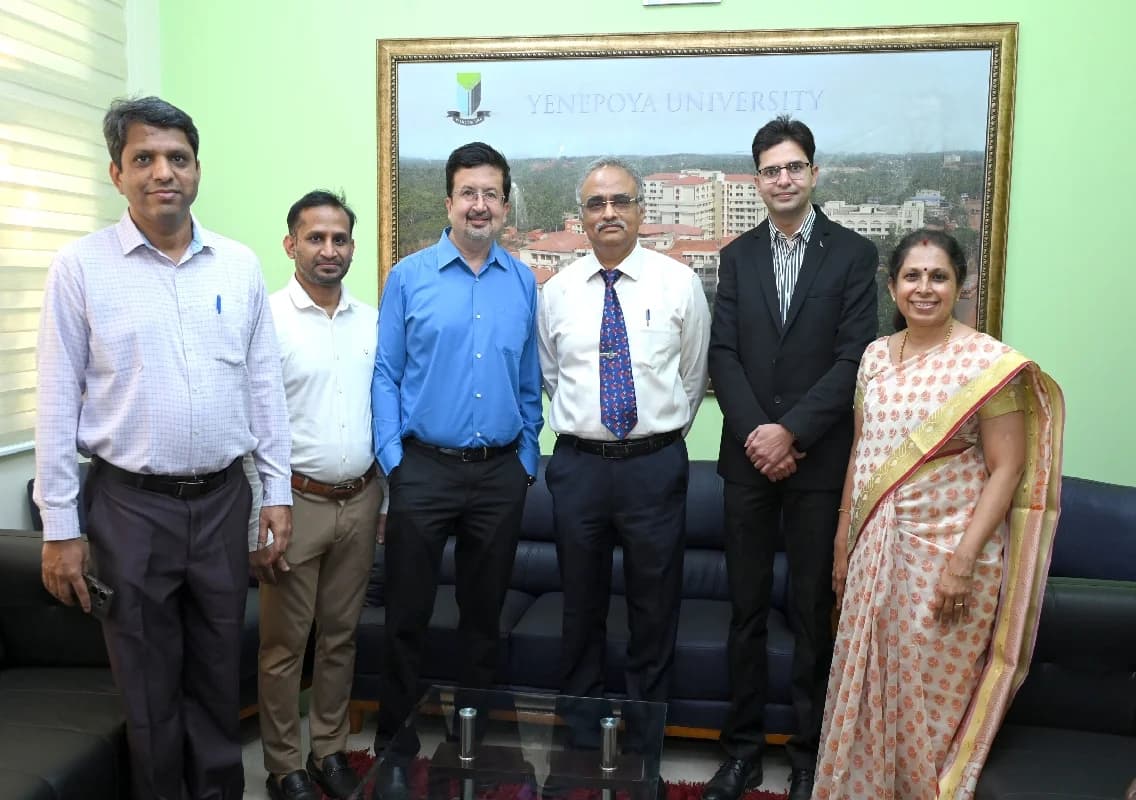 ಯೆನೆಪೋಯ ವೈದ್ಯಕೀಯ ಕಾಲೇಜು ಆಸ್ಪತ್ರೆ – SmartNav(SmartNavigation) ತಂತ್ರಜ್ಞಾನ ಬಳಸಿ ದ್ವಿಪಾಶ್ವೀಯ ಕಾಕ್ಲಿಯರ್ ಇಂಪ್ಲಾಂಟ್ ಯಶಸ್ವಿ ಶಸ್ತ್ರಚಿಕಿತ್ಸೆ